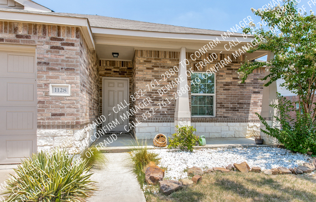 1128 FOXGLOVE LN