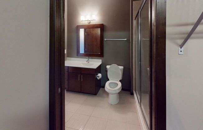 1 bed, 1 bath, 843 sqft, $2,150, Unit 730-242