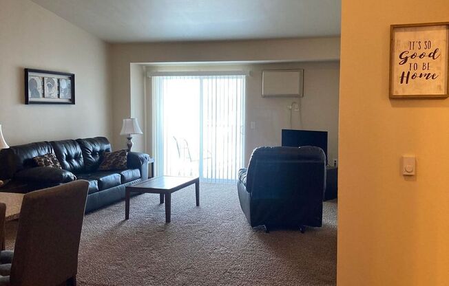 1 bed, 1 bath, 803 sqft, $1,295, Unit 2102