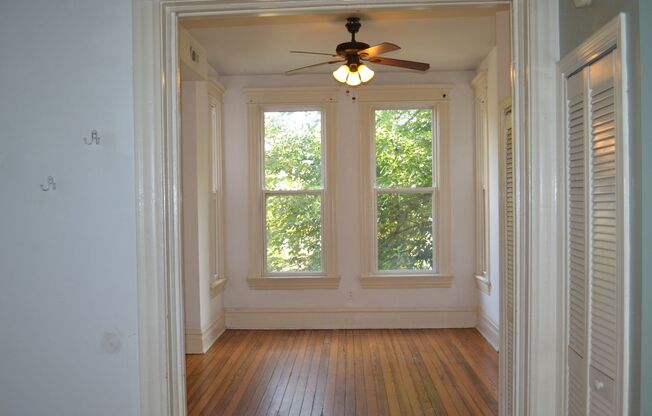 1448 N Maplewood