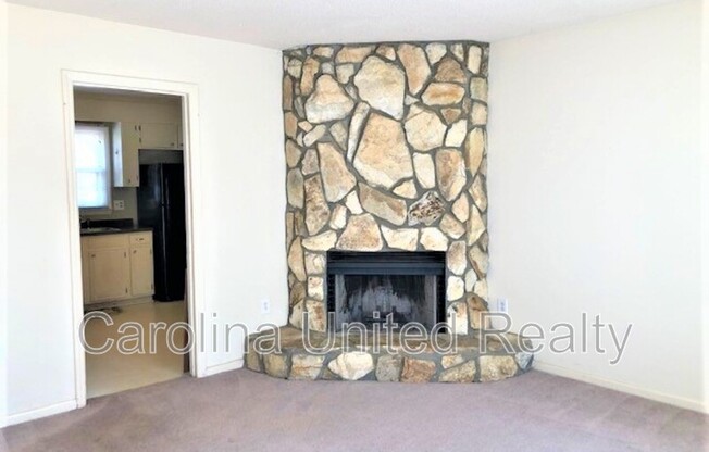 7818 SURREYWOOD PL