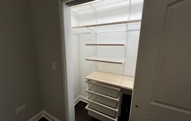 2 beds, 2 baths, $4,500