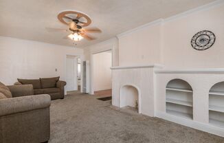 2 beds, 1 bath, $995