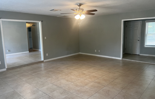 1103 FLORADALE