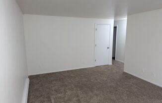 2 beds, 1 bath, $1,150, Unit 1471