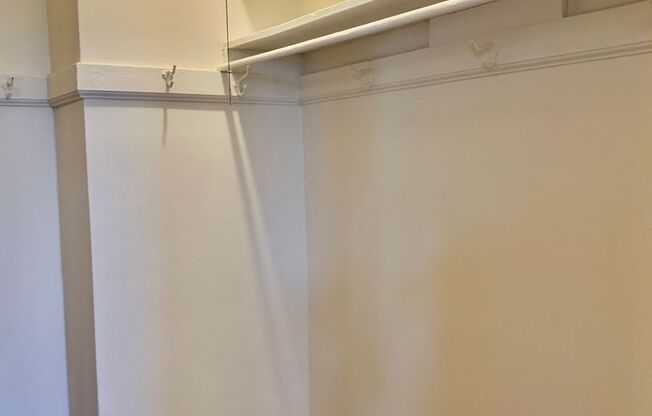 Studio, 1 bath, 300 sqft, $1,695, Unit 530-606