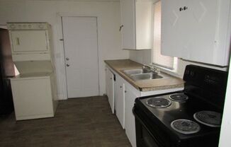 2 beds, 1 bath, $950