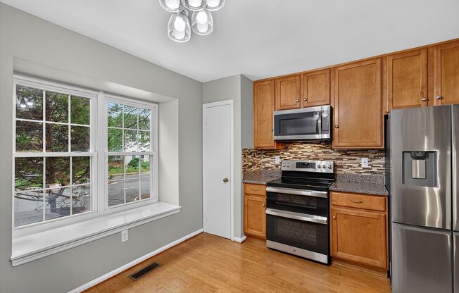 Beautiful townhome in Lorton!