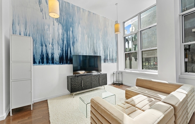 1 bed, 1 bath, 1,051 sqft, $4,200, Unit 1F