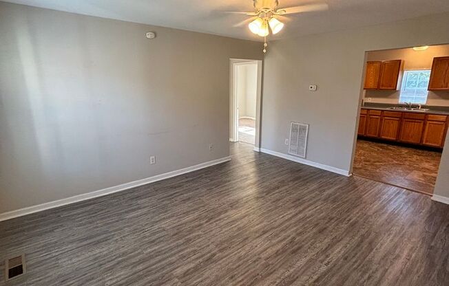 2 beds, 1 bath, $1,550