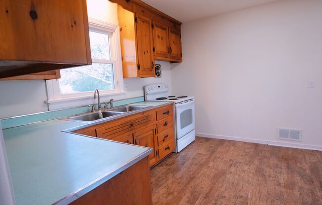 3 BED 1 BATH RANCH HOME IN MECHANICSVILLE