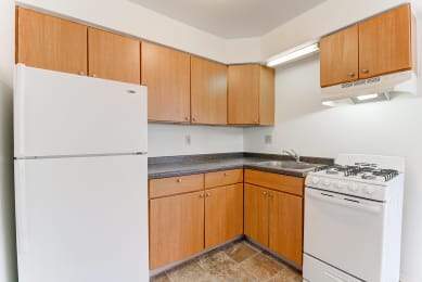 Studio, 1 bath, $825