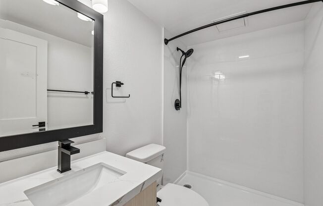 Studio, 1 bath, 421 sqft, $2,275, Unit 2330-105
