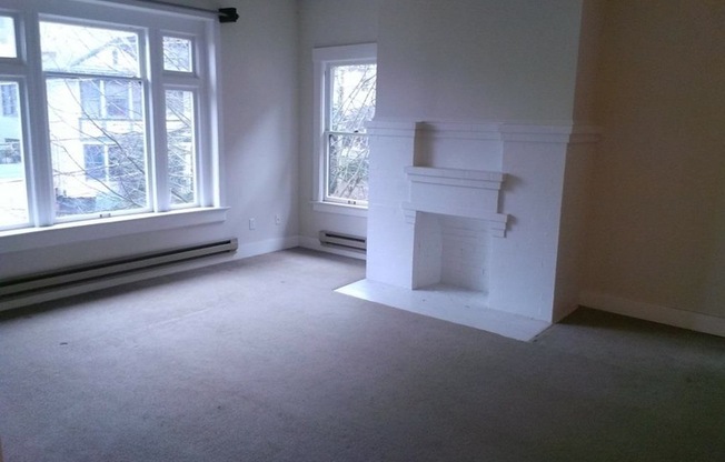 1419 Boylston Ave