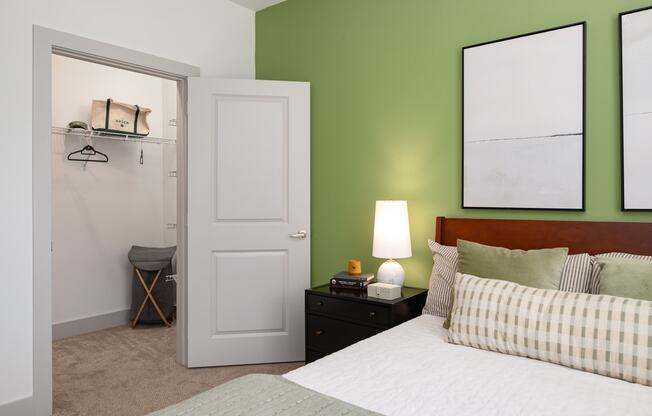 Brand New Apartments in Oakwood, GA