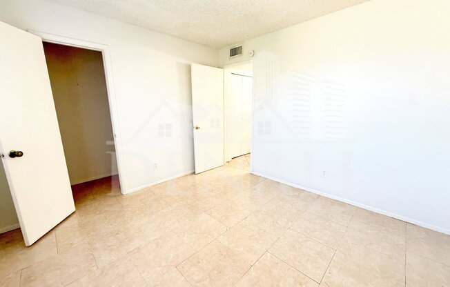 2 beds, 1 bath, 792 sqft, $1,095