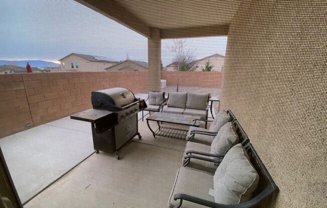 3 beds, 2 baths, 1,874 sqft, $2,200, Unit 209 Landing Trail NE