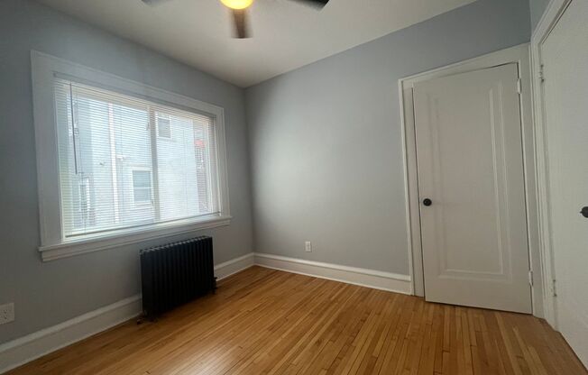 1 bed, 1 bath, 845 sqft, $1,075, Unit Unit 3