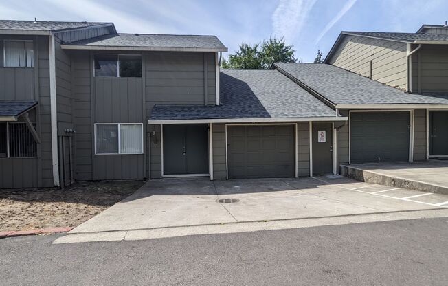 Royal Crest Townhomes
