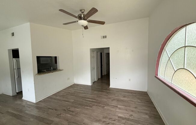 Spacious 2/2 in SW Gainesville – W/D Included & Ready 2/1/26!