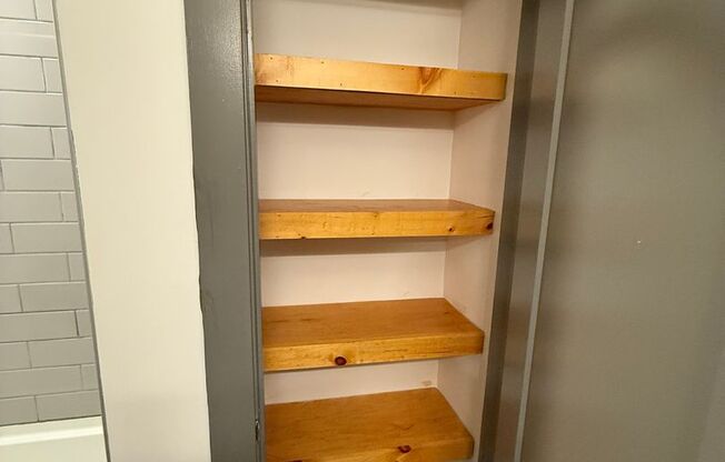 1 bed, 1 bath, $1,499, Unit 6204