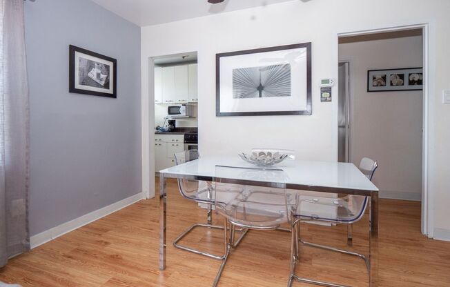 2 beds, 1 bath, 750 sqft, $1,795, Unit C306