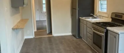 206 Aztec St