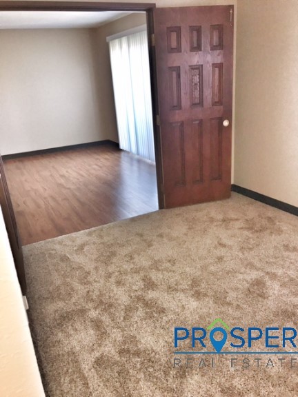 2 beds, 1.5 baths, 760 sqft, $925, Unit PU400X-053