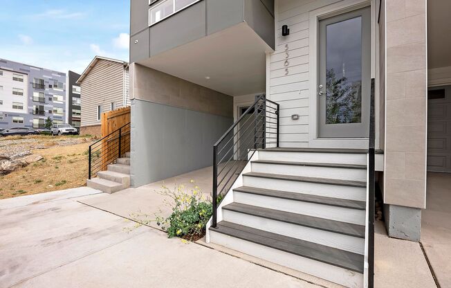 3 Bedroom 2.5 Bathroom at Overlook Station in West Denver