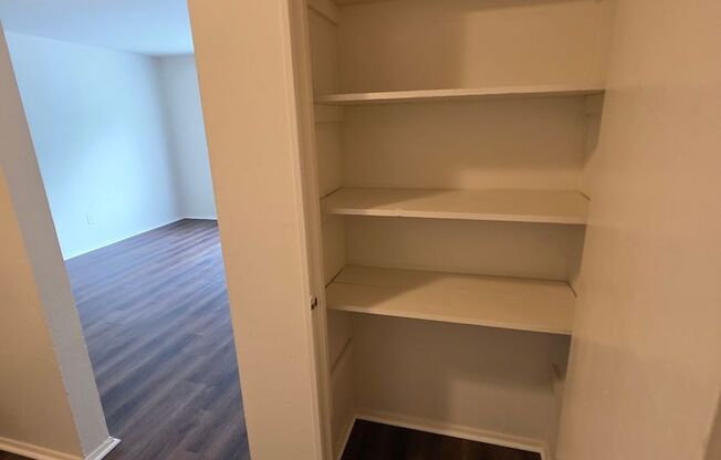 1 bed, 1 bath, 625 sqft, $785, Unit 9744G