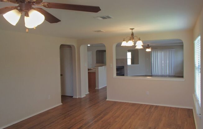 3 Bedroom 2 Bathroom Georgetown Home