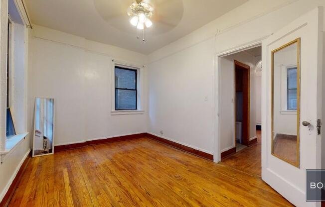 1 bed, 1 bath, $2,950, Unit B2