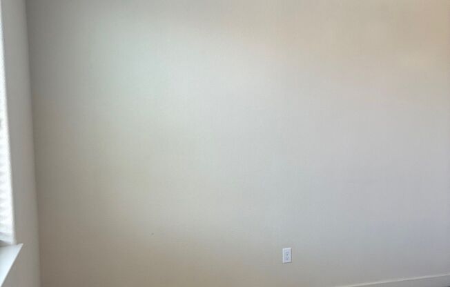 2 beds, 2 baths, 1,064 sqft, $2,271, Unit 1663 - 301