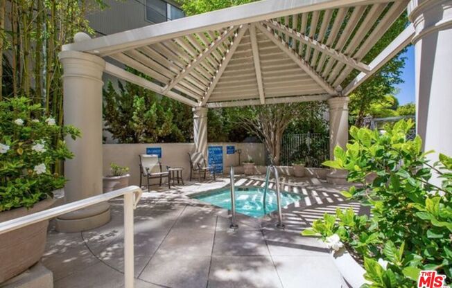 1 bed, 1.5 baths, 962 sqft, $5,000, Unit 809