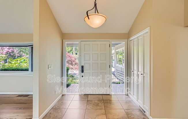 2768 SW SHERWOOD DR