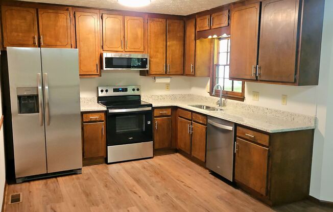 Renovated Home in Dallas - One Acre Privacy