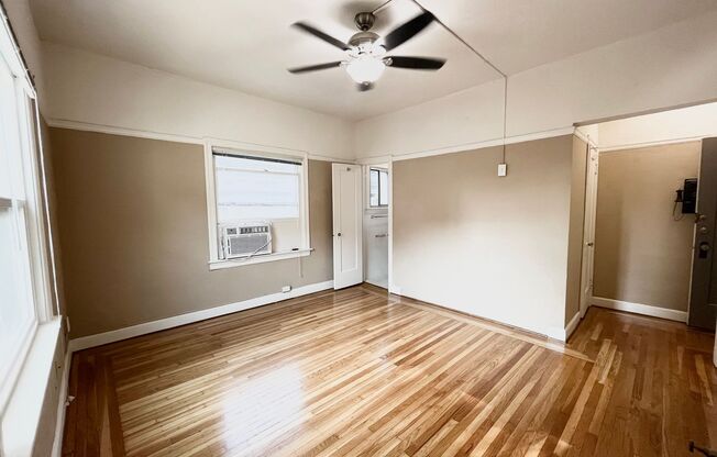 Studio, 1 bath, $1,295, Unit 16