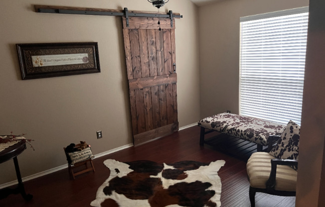335 MESQUITE HL DR