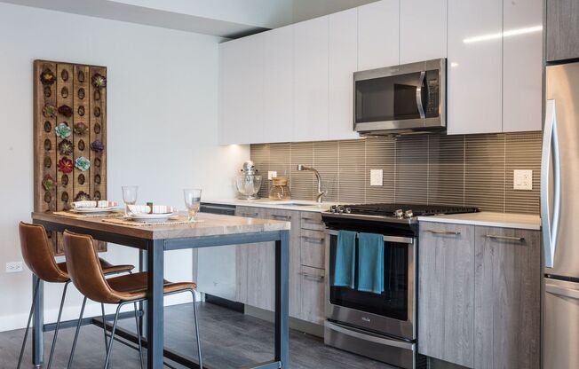 2 beds, 2 baths, 1,026 sqft, $3,881, Unit 509