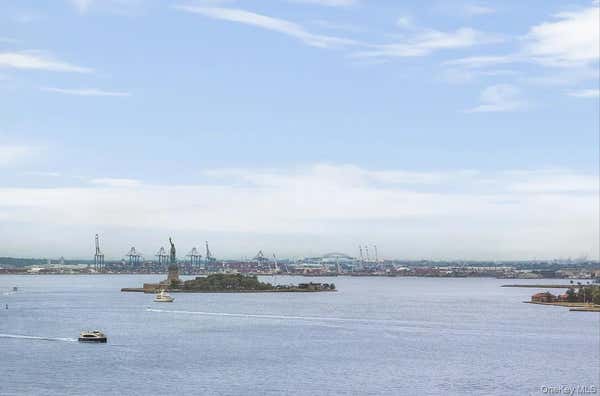 3 beds, 3 baths, 1,690 sqft, $13,500, Unit 19A