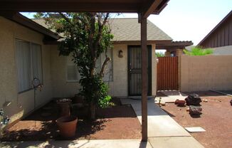 Charming Patio Home in Tempe!