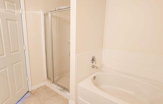 Gated Community in Palm Estates 2/2/1