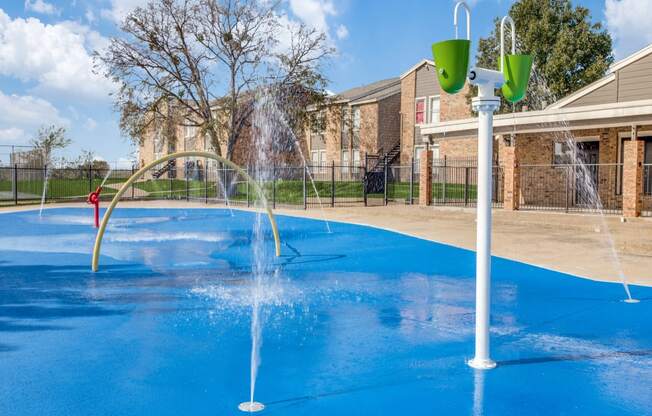 Monarch Pass Apartments in Fort Worth, TX photo of splash pad