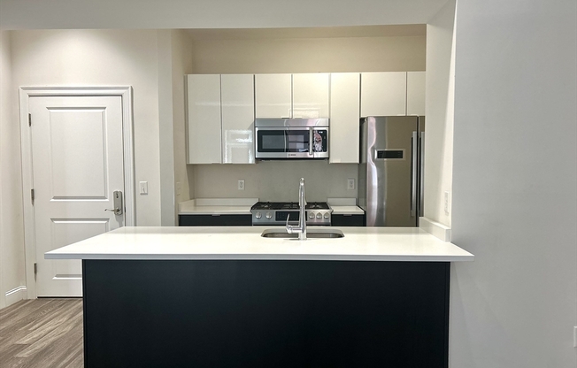 1022 Hancock Street Unit 110