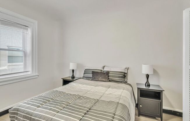 Donaldson Arms Apartments