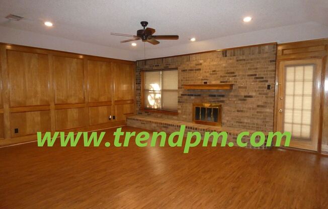 220 Meadowbrook Lane
