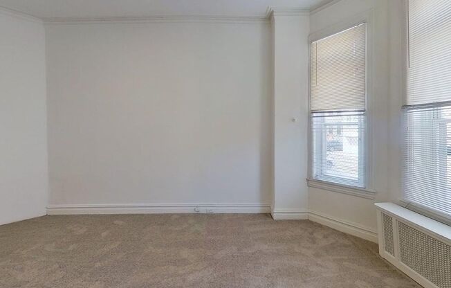 Studio, 1 bath, 450 sqft, $1,099, Unit 40-1R