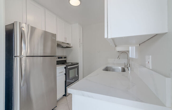 Welcome to Citra Apartments in Point Loma