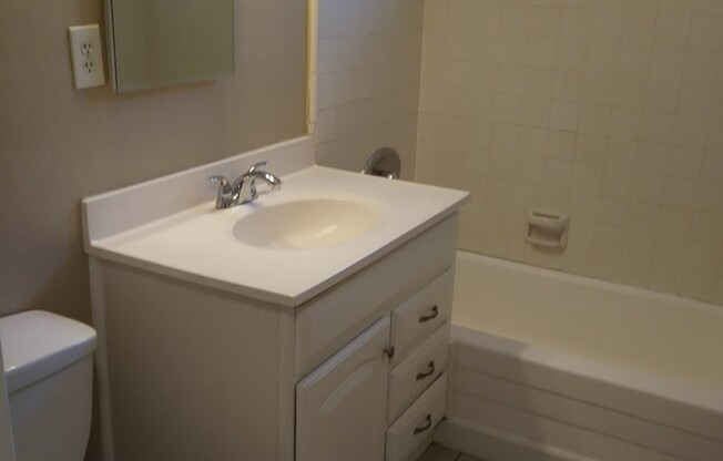 1 bed, 1 bath, 650 sqft, $1,850, Unit 4119-08