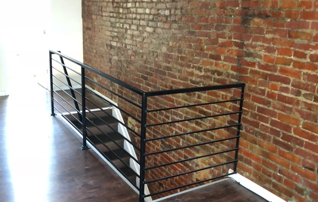 1850 Clarence Street